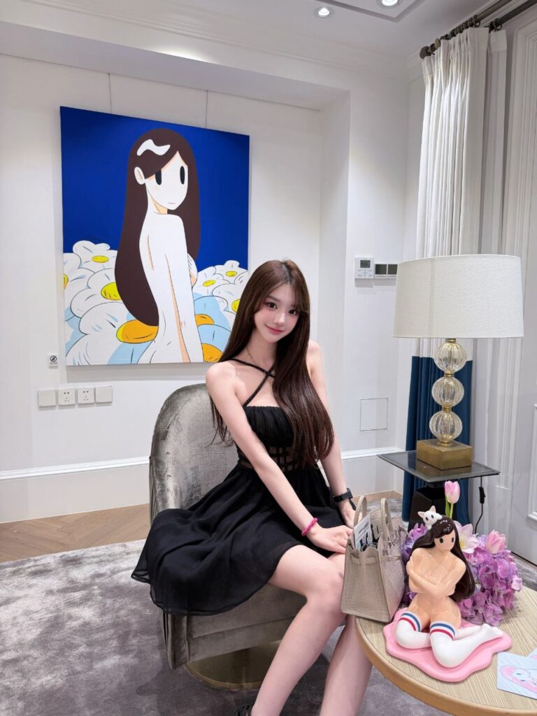 A(瘦小)08小瘦萝 职业学生，嫩妹水多，很紧包裹感很强
