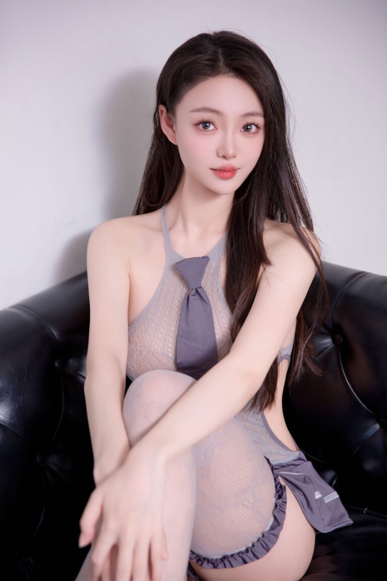S高颜值舞蹈生，白荷可Kiss69口爆