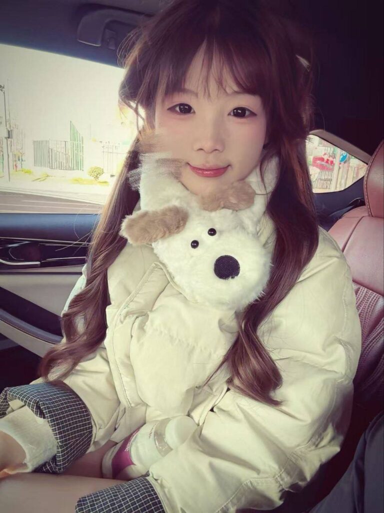 S超级贵【小奶瓶ð¼】ð¼❤️一节2500
