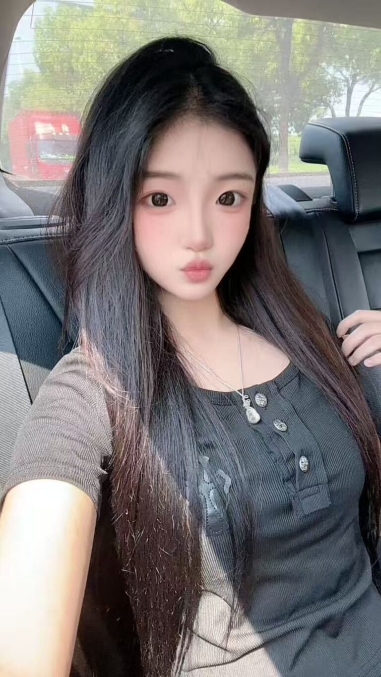 A07年小璐，刚下海人照无差