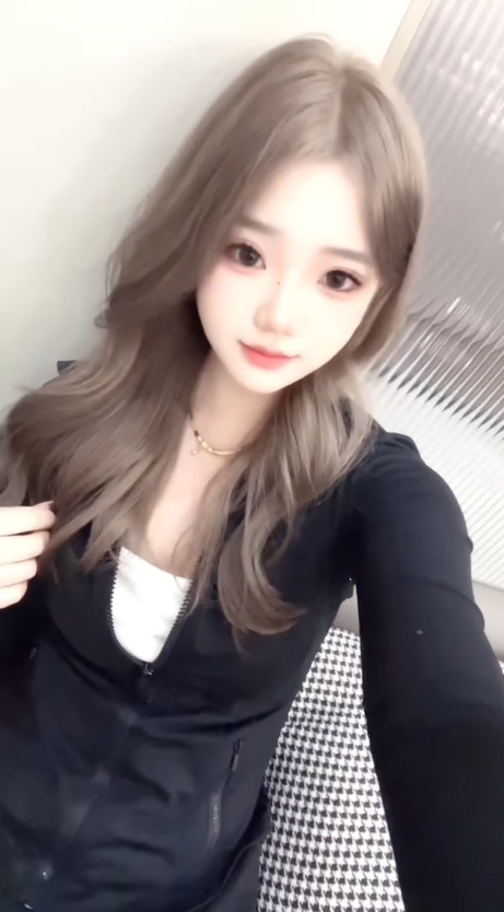 A06 学妹 三点粉身材好学生妹