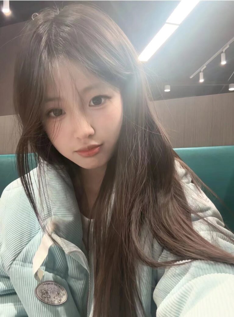 A07年小梨(18嫩妹可蛇ð69无桃)