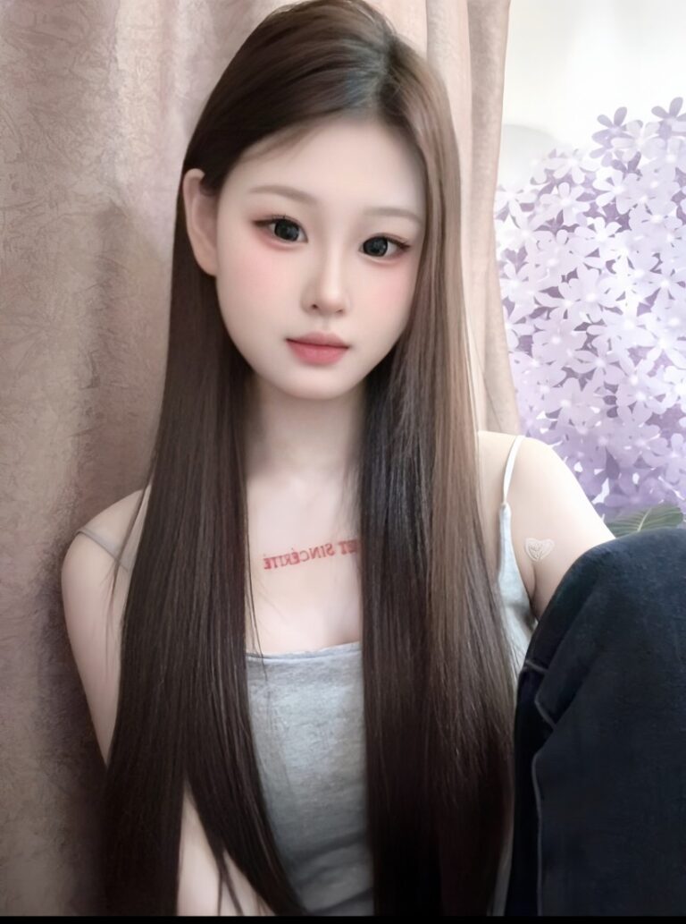 A+ 08张雨绮在校学妹ð69亲吻 很紧包裹感很强