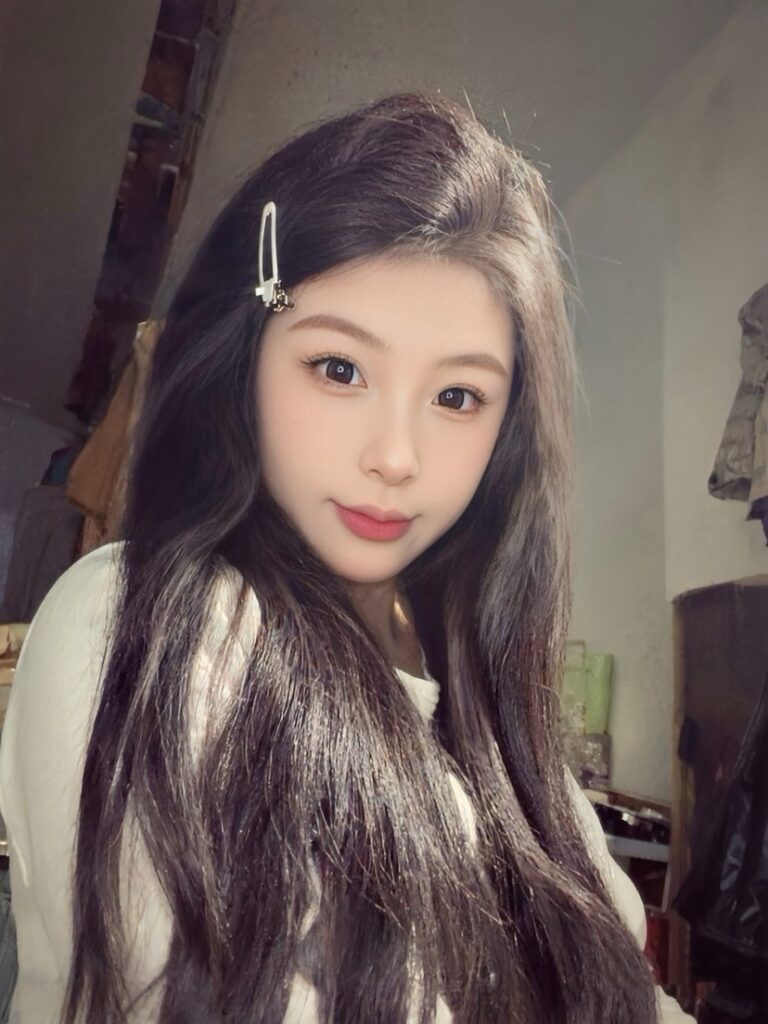 A 18岁小花猫ð舌吻69（短期兼职）