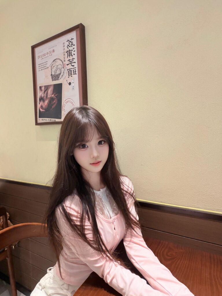 A+ 08年悠悠 年轻御姐 皮肤抚摸起来很舒服 肤白貌美