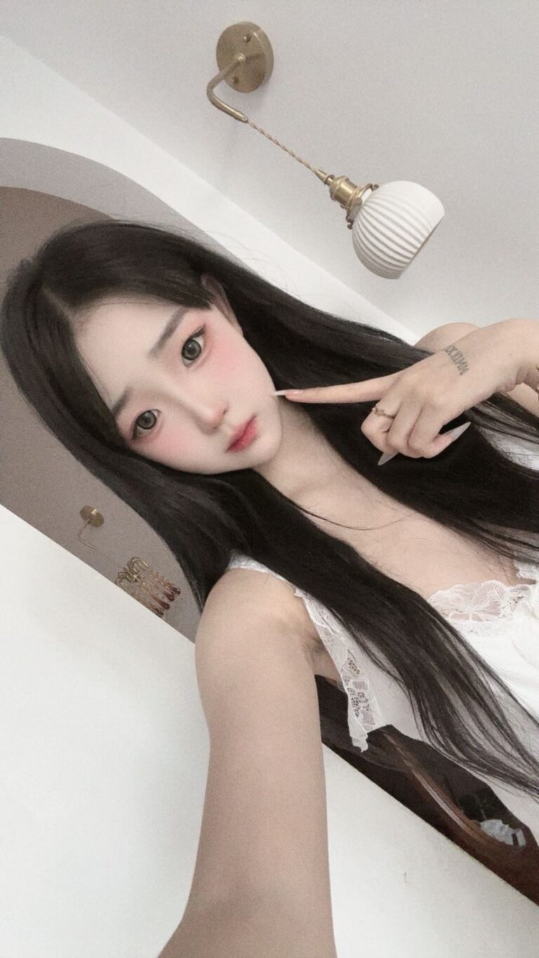 A 08学妹丢丢 学妹兼职 可无帽 舌吻 69 嫩妹很紧